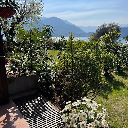 Daire Lallas With Garden And View Varenna