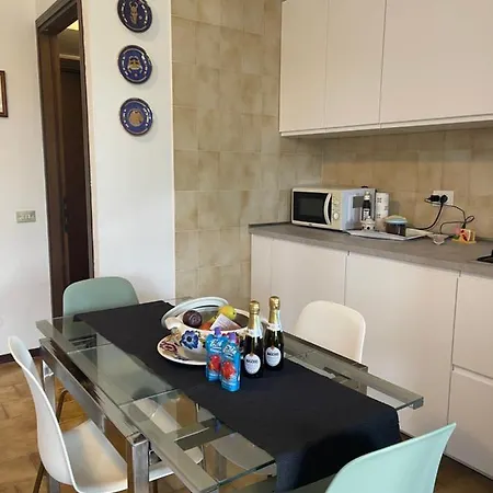 Apartman Lallas With Garden And View Varenna